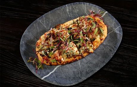White Veggie Flatbread